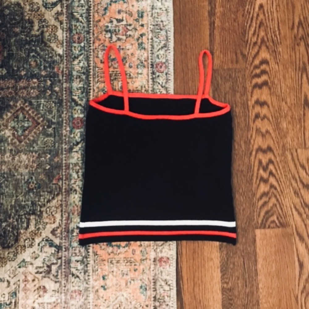 Vintage Tommy Hilfiger Top ✨NWOT✨ - Picture 2 of 6